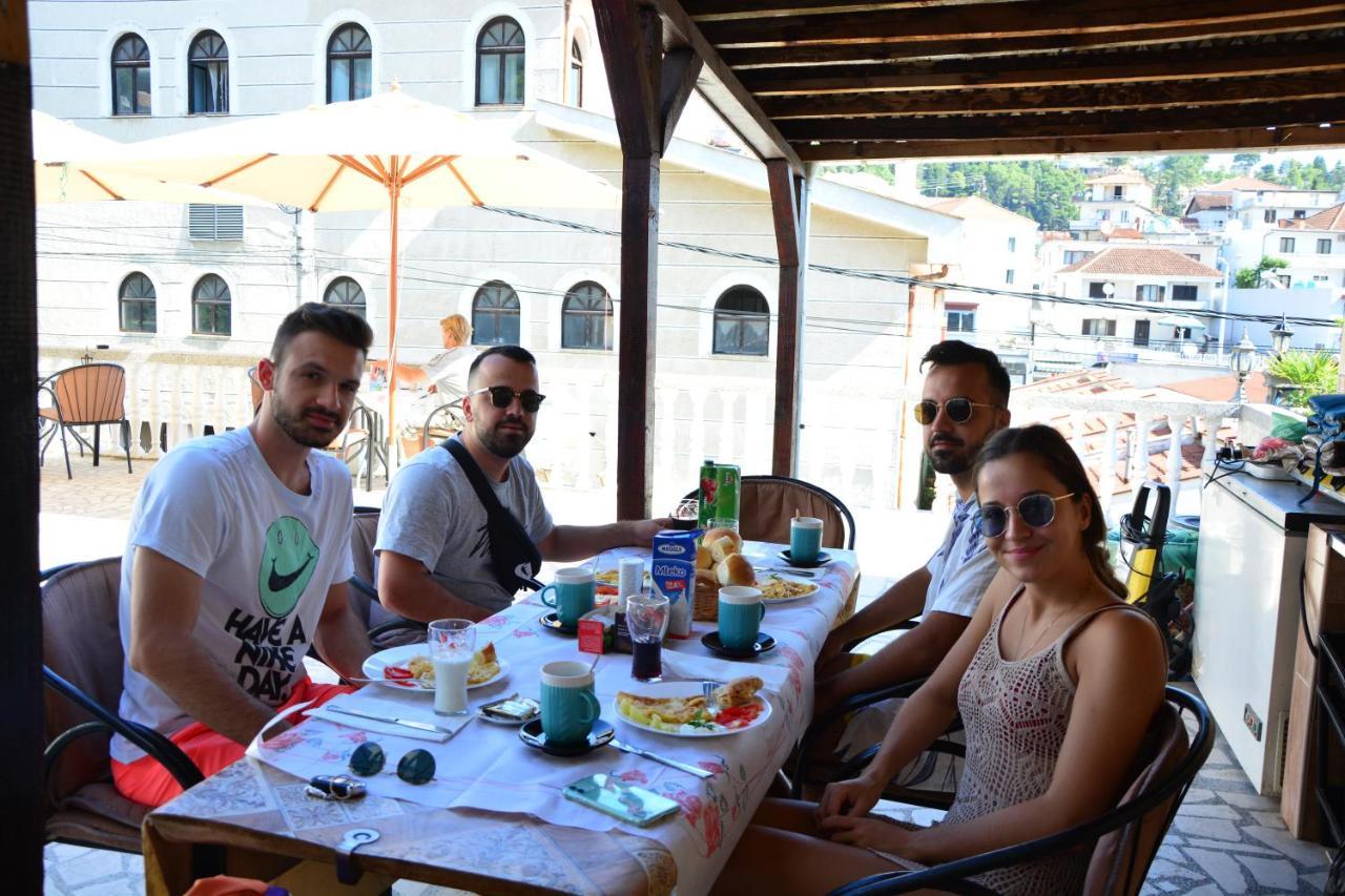 Guest House Vera Ulcinj Buitenkant foto