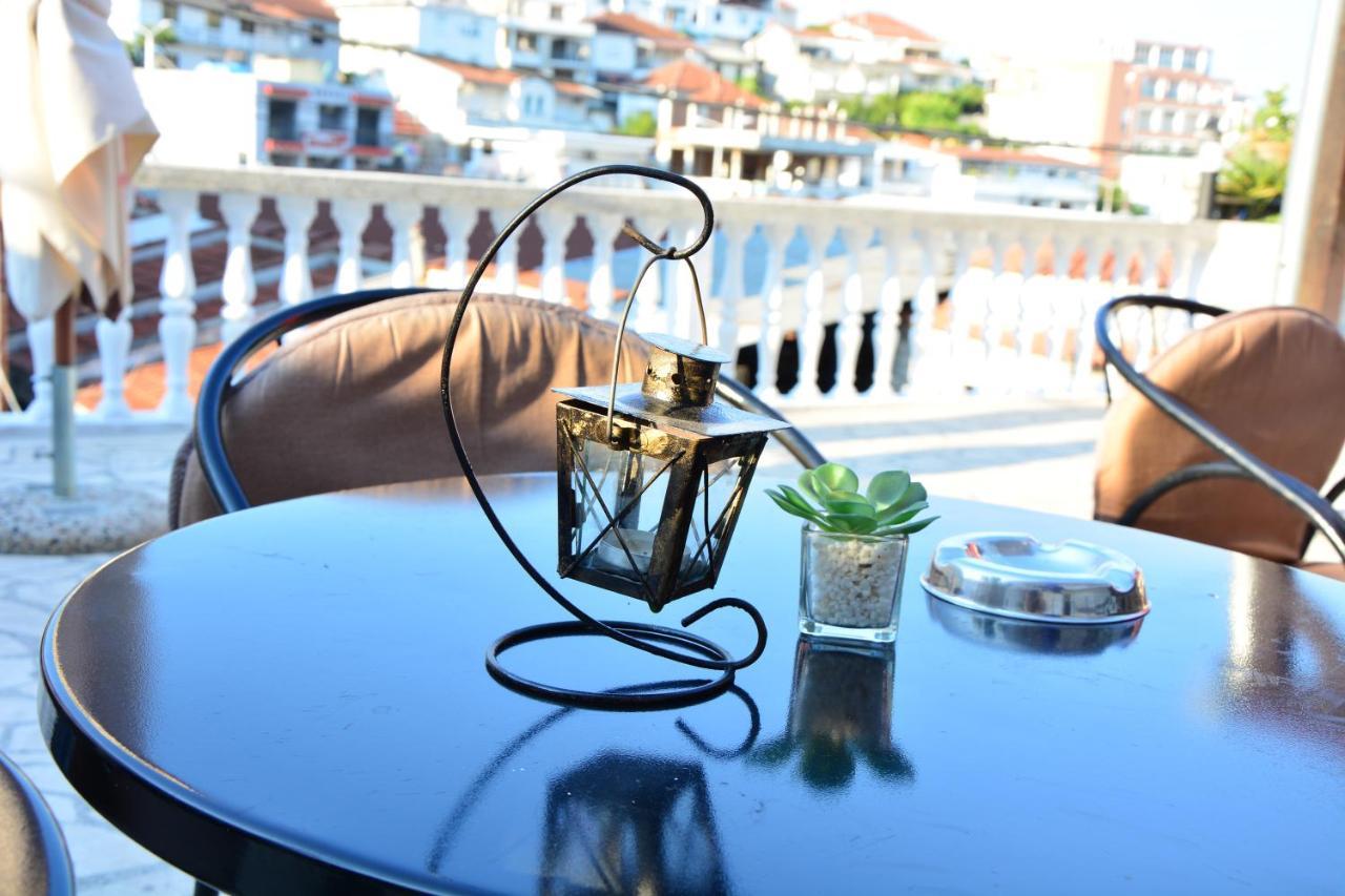 Guest House Vera Ulcinj Buitenkant foto